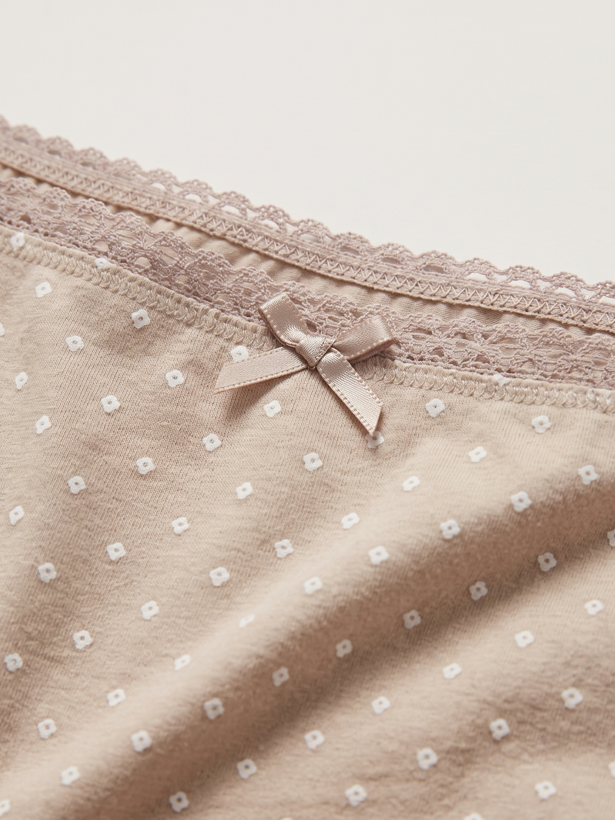 Slips Femme Essentiels en Coton – Pack (x12)