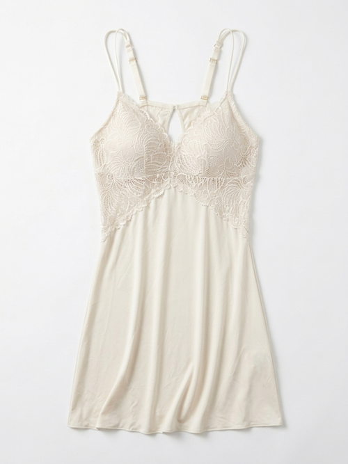 Nuisette Fluide en Dentelle